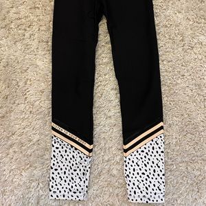 sarah’s day x white fox boutique leggings